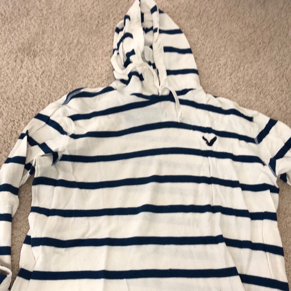 Men’s large American Eagle long sleeve shirt